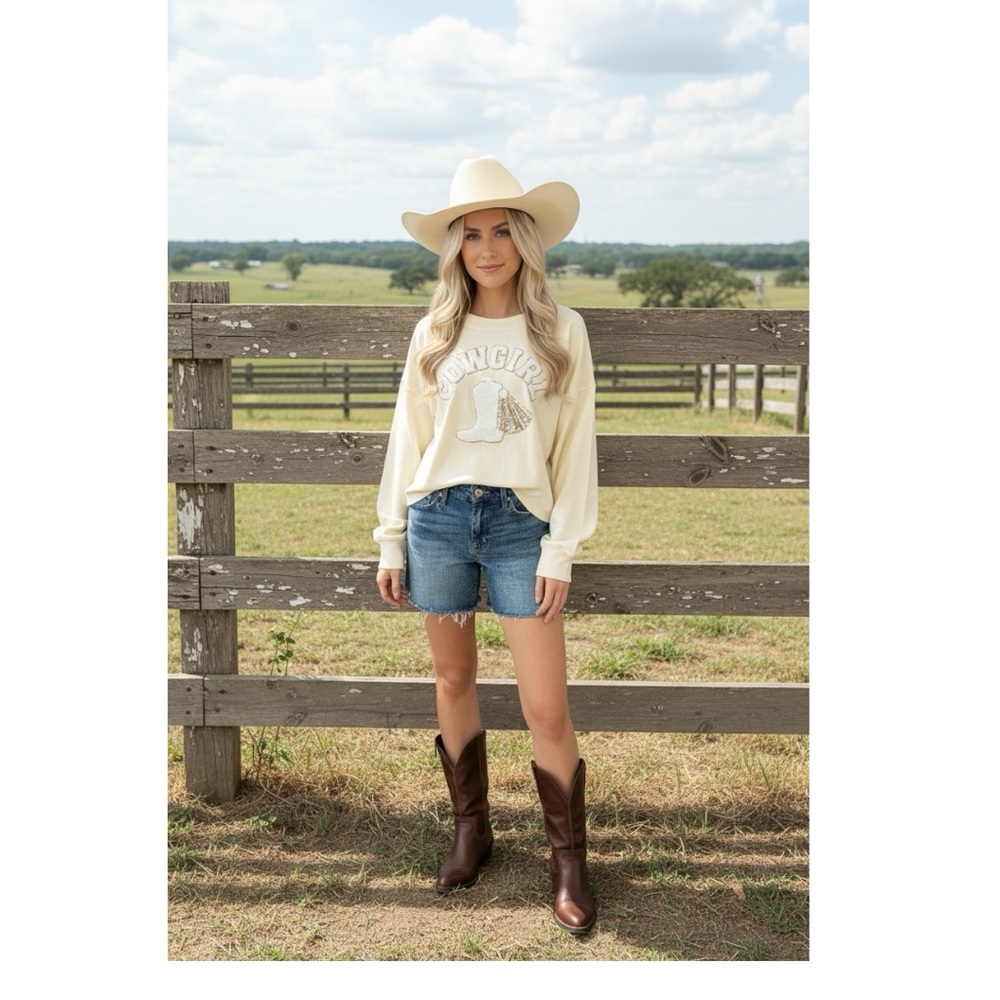 PEACH LOVE CALIFORNIA Cream cowgirl embellished pull over S M L - Picture 3 of 8